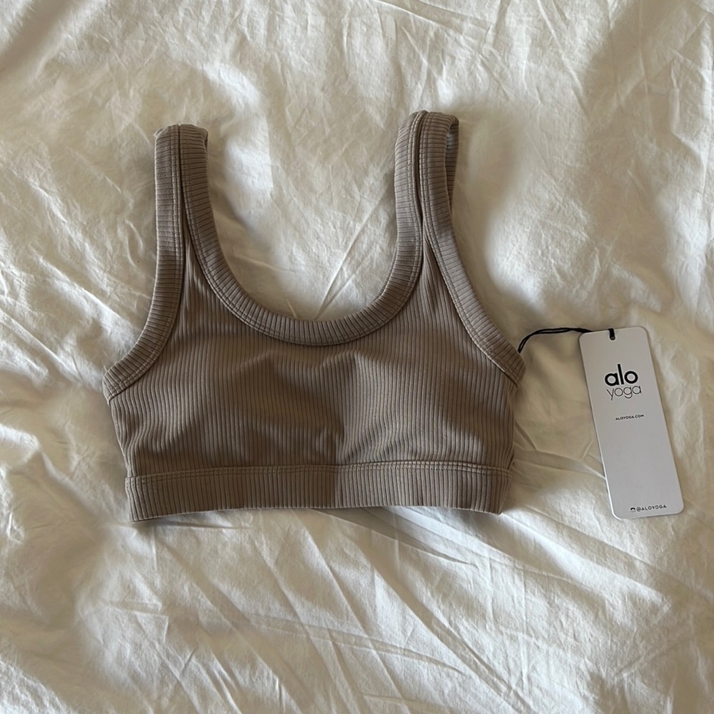 Alo Yoga sports bra